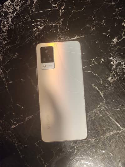vivo v21