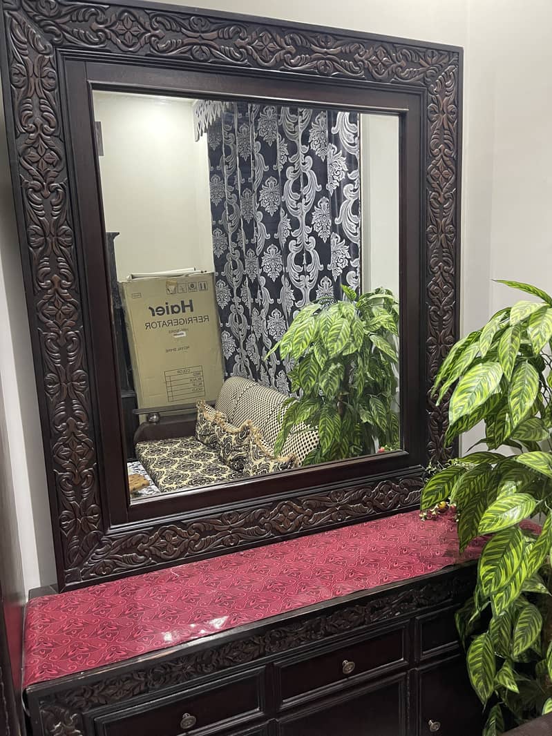 Cabinet, Showcase, Dressing & 5 seater Sofas 0