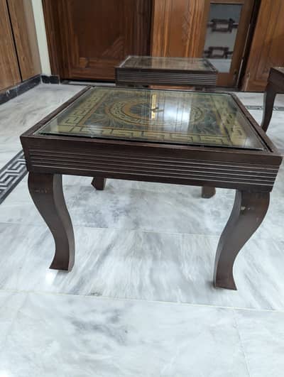 Cebter Table With 2 Side Tables | Coffee Table | Table Set | Good Cond