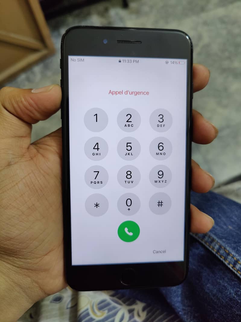 Apple iPhone 7 Plus 1