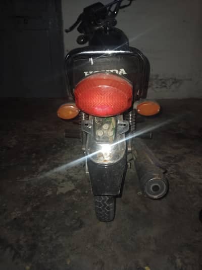 Honda 125 sukkur Sindh number bio matric or smart card available