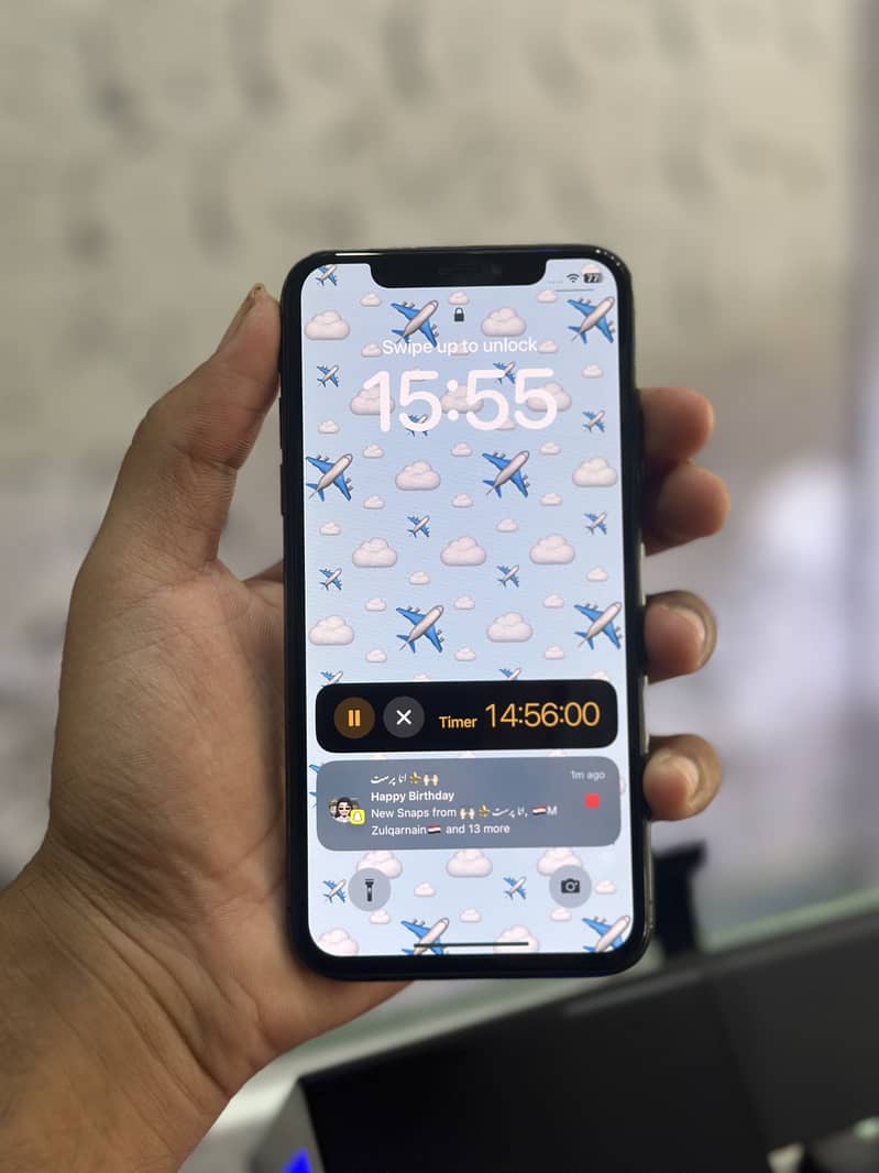 Apple iPhone X 3