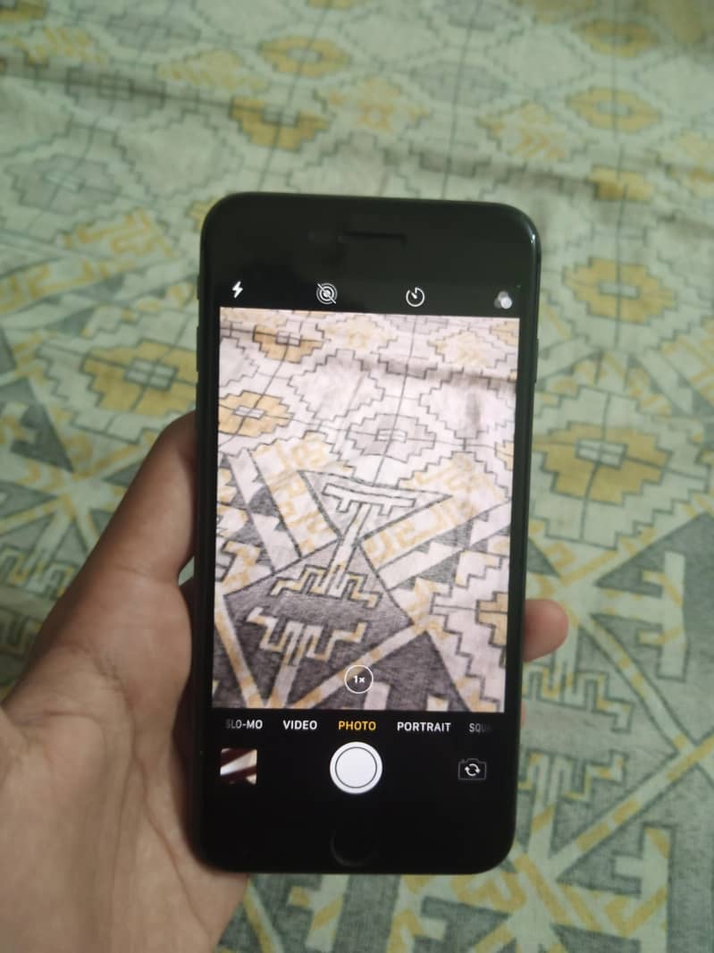 Apple iPhone 8 Plus 6