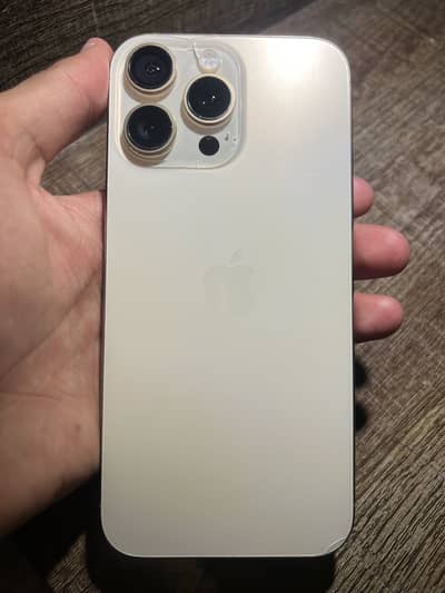 Apple iPhone 16 Pro Max