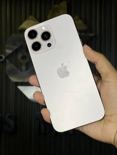 Apple iPhone 16 Pro Max