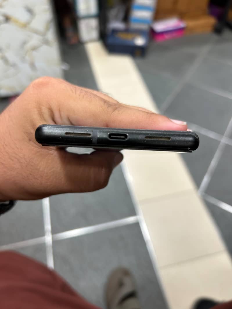 Google Pixel 6 3
