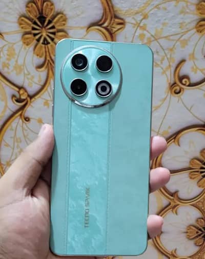 Tecno SPARK 30 Pro in warrenty 6 months g100 gaming