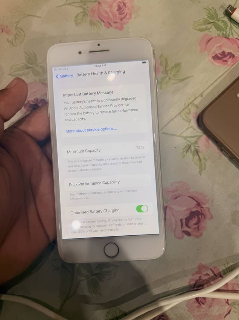iPhone 8plus 6