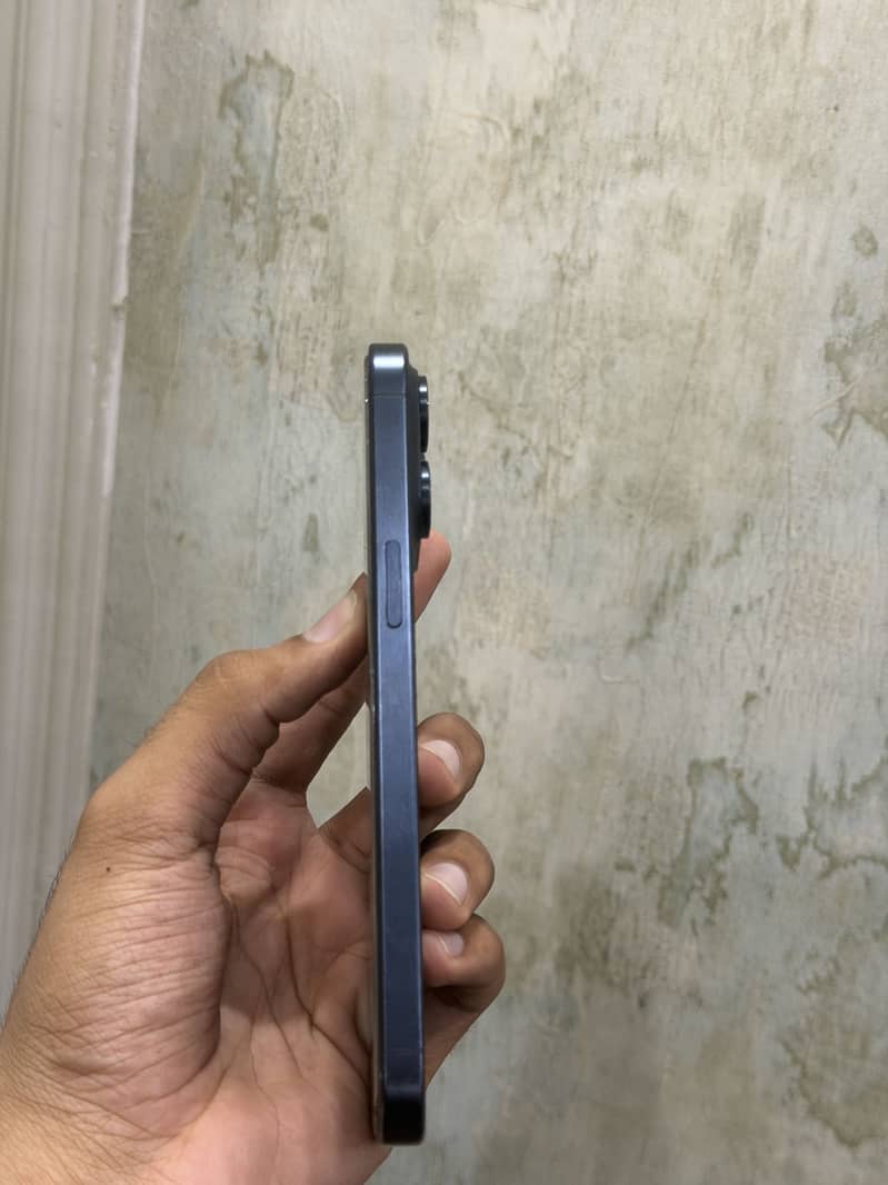 iphone 15 pro max 1