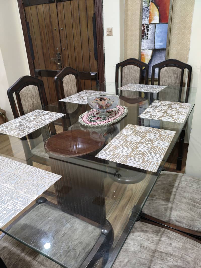 8 seater dining table 0