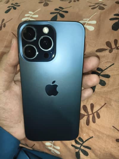 Apple iPhone 15 Pro Max
