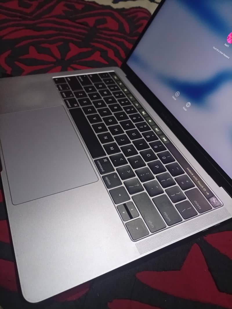 MacBook Pro 3