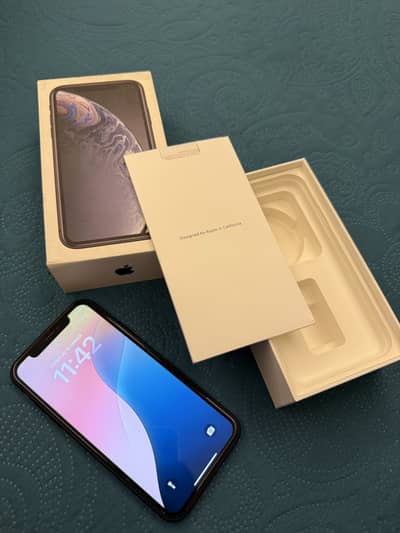 Apple iPhone XR