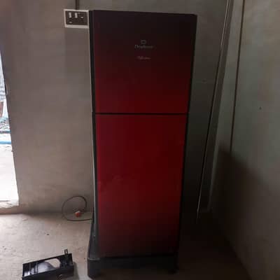 dawlance refrigerator