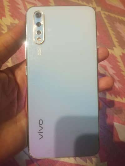 Vivo S1