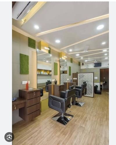 Mens Saloon