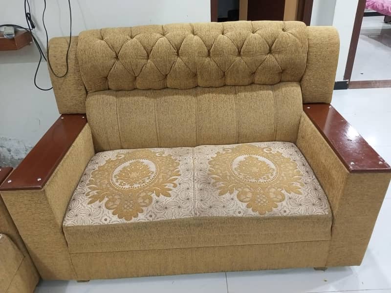 Sofas 7 Seater Lush Condition 1