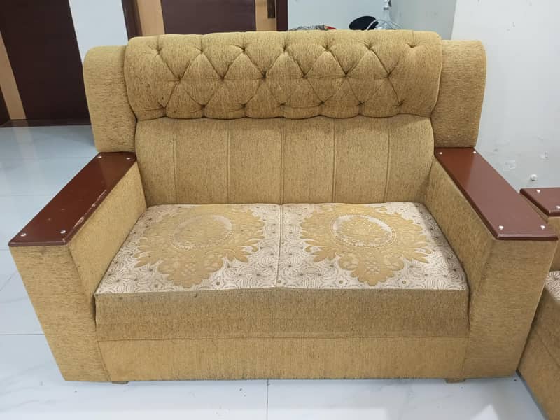 Sofas 7 Seater Lush Condition 2