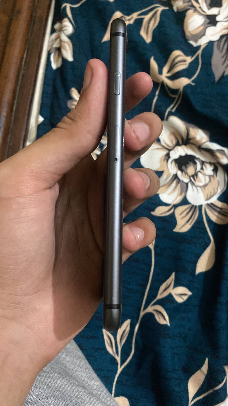 Iphone 8 4
