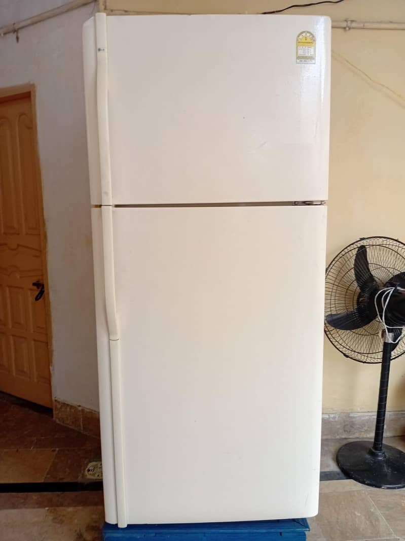 fridge 0
