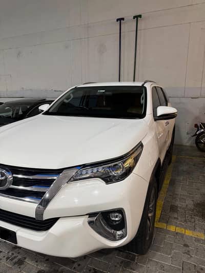 Toyota Fortuner V 2018