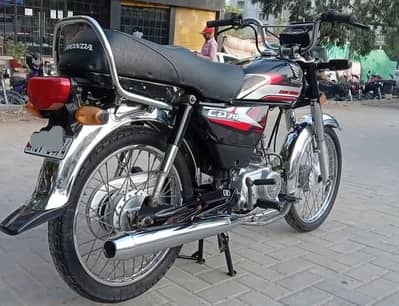 honda cd 70cc model 2025 black colour for sale