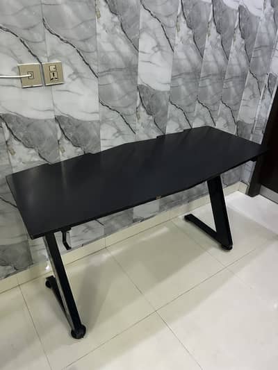 DX DAGGER Computer Desk , Desk for study or a Computer Setup