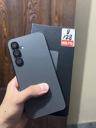 Samsung S24 FE Non PTA 8/128GB