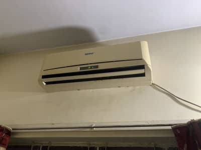 Orient 1 ton Ac.