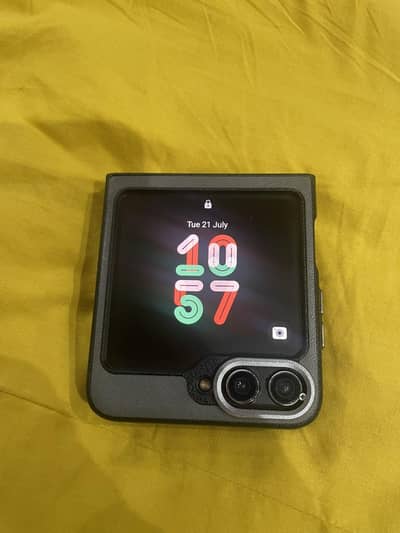 Samsung Mobile Z Flip 5
