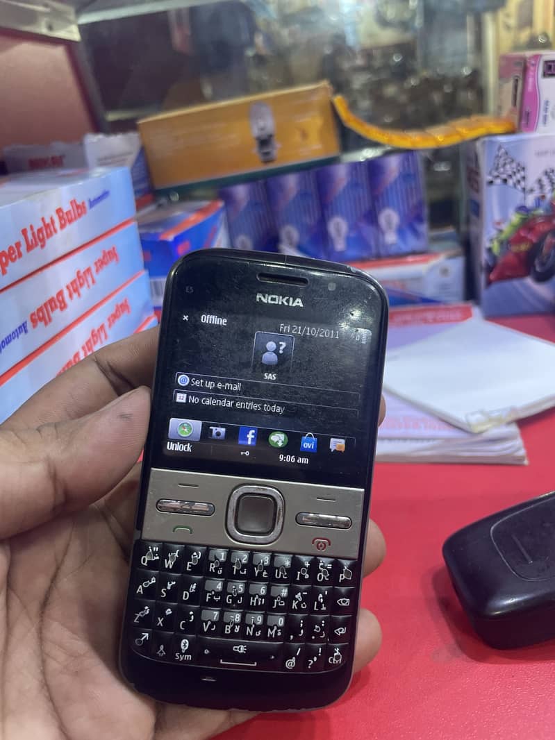 Nokia E50 1