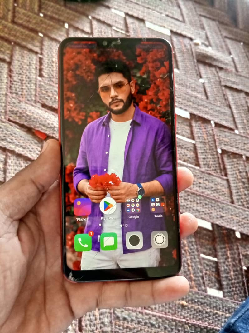 OPPO A3s 0