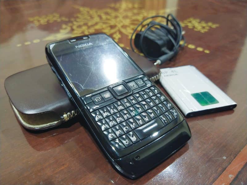 Nokia E71 3