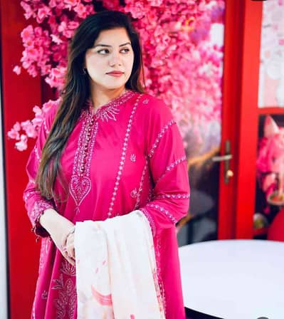 DR ZOYA