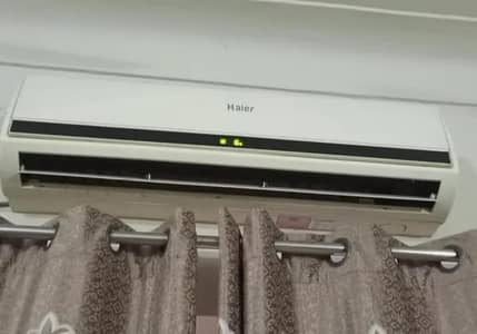 Hair 1.5 ton Ac non inverter