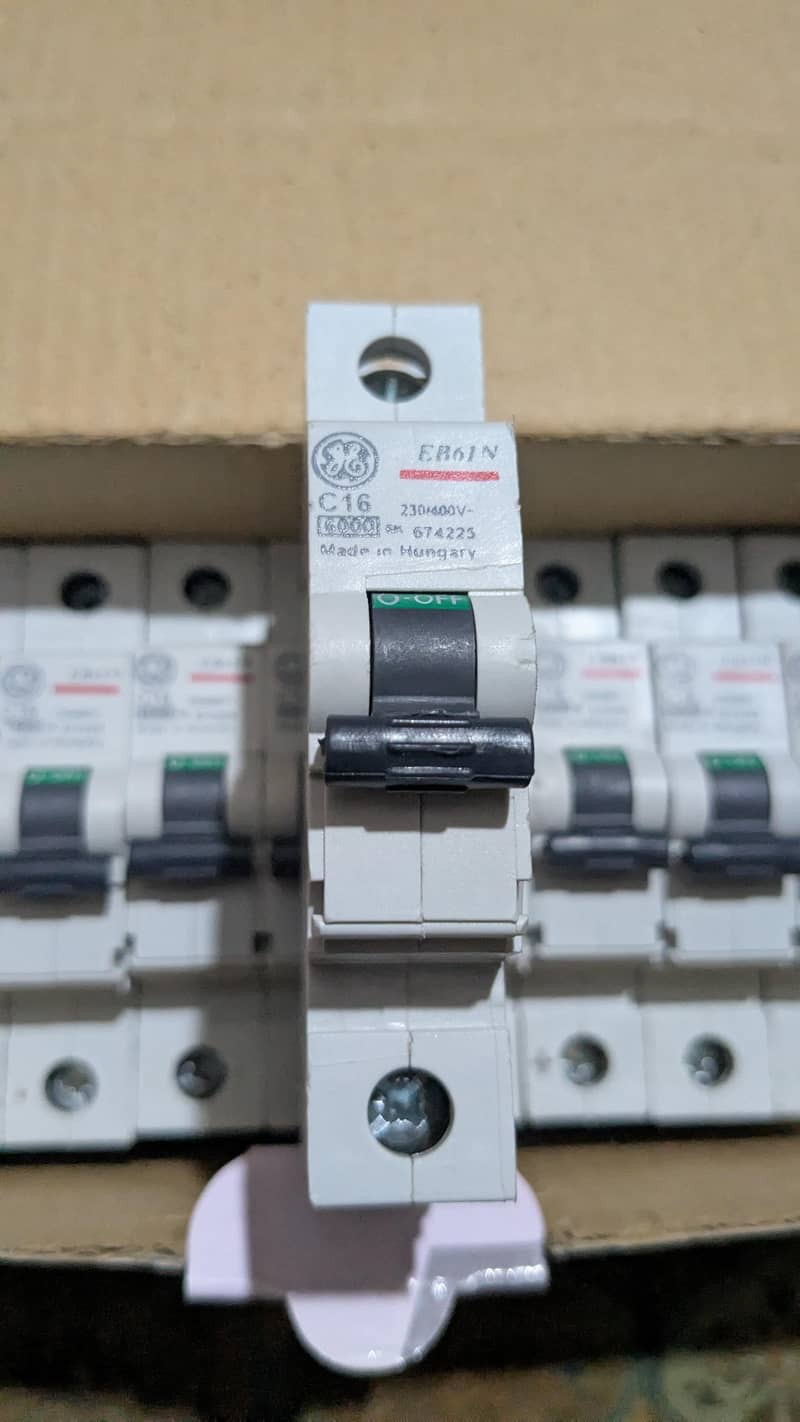 modular plus circuit breakers 0