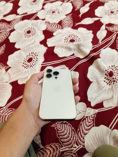 Apple iPhone 14 Pro