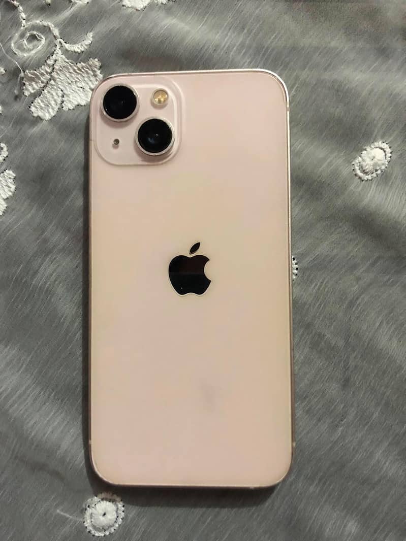 Apple iPhone 13 0