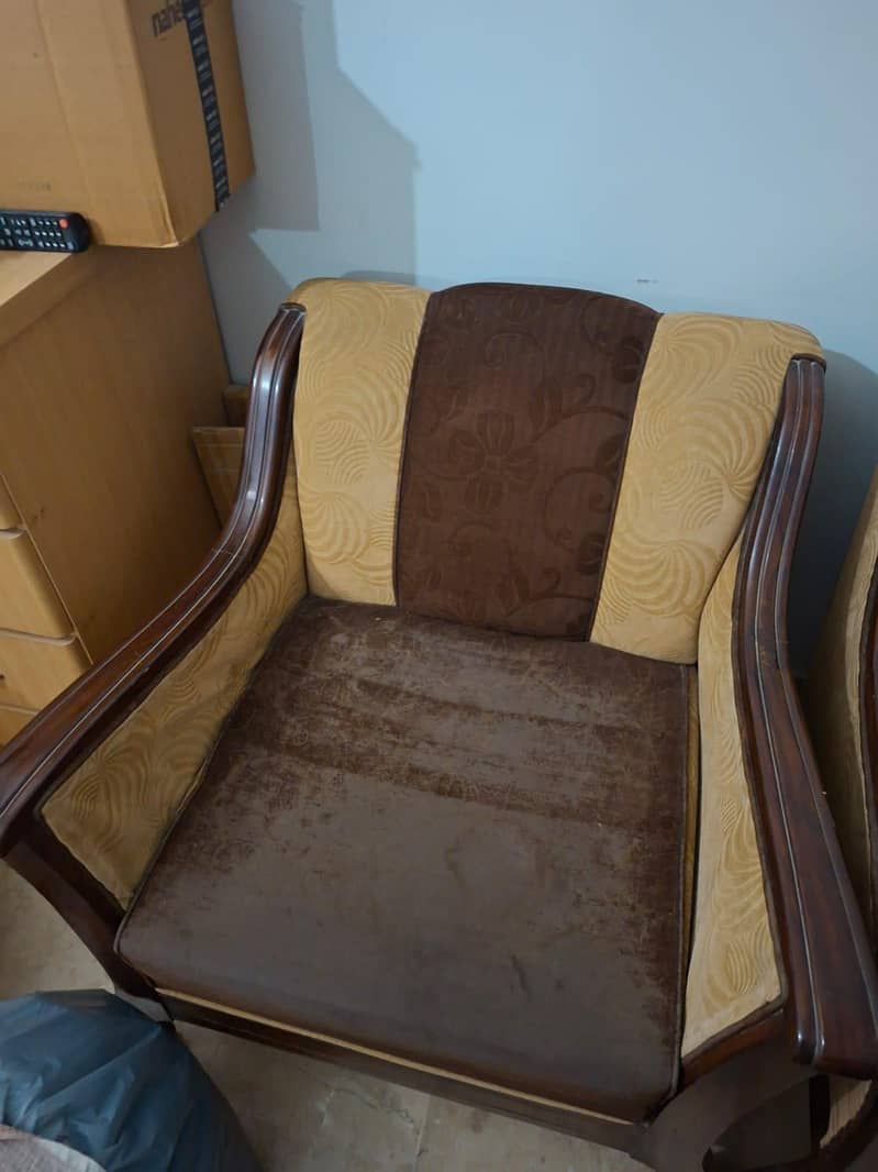 Used sofa set 0