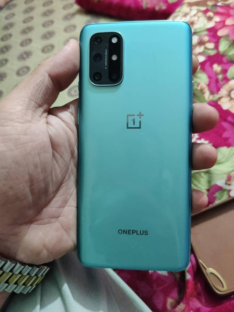 One Plus 8T 1