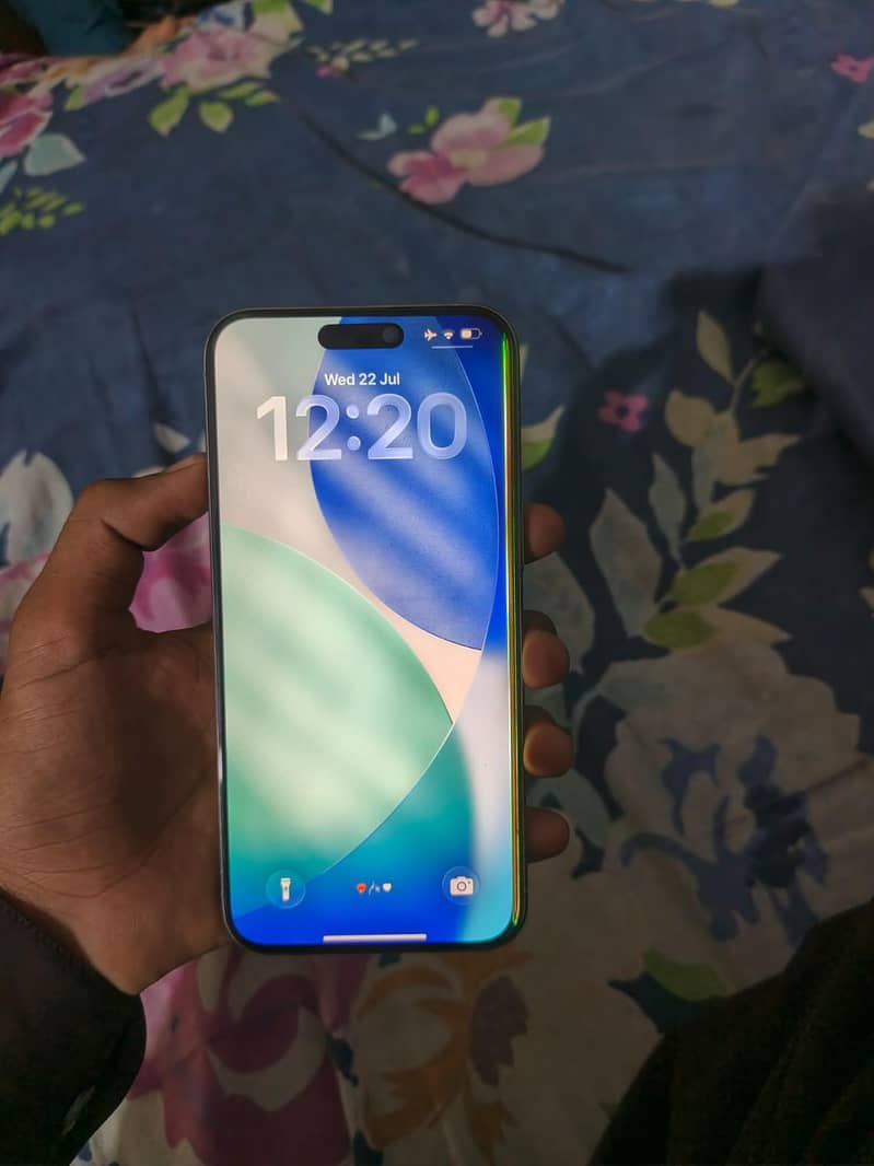 iPhone 15 Pro Max 6