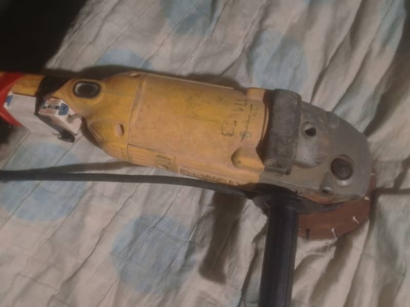 DeWalt 2