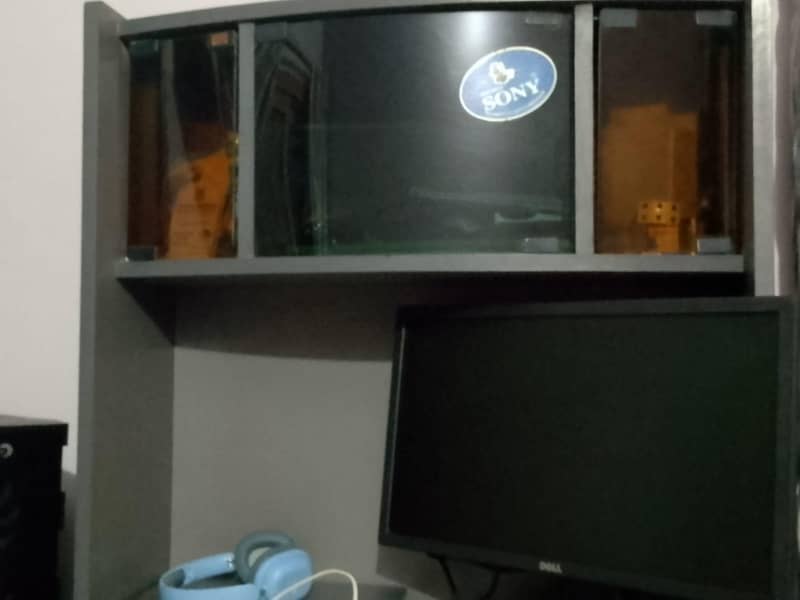 computer table with book shelf 1