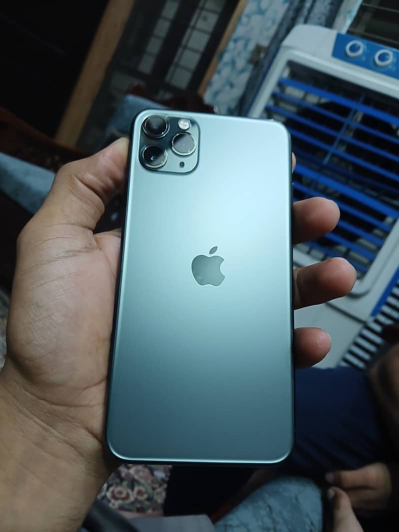 Apple iPhone 11 Pro Max 0