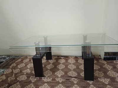 Center / Coffee table with single glass