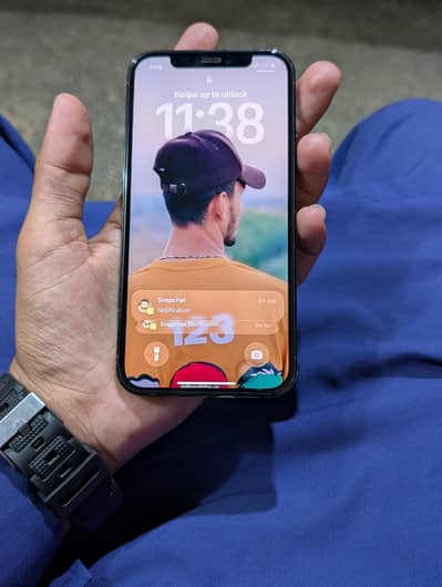 Apple iPhone 12 Pro