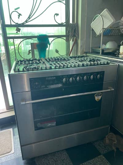 Izone electric cooking range