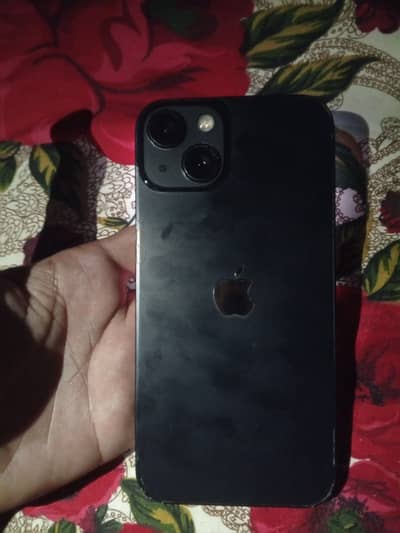 Apple iPhone 13
