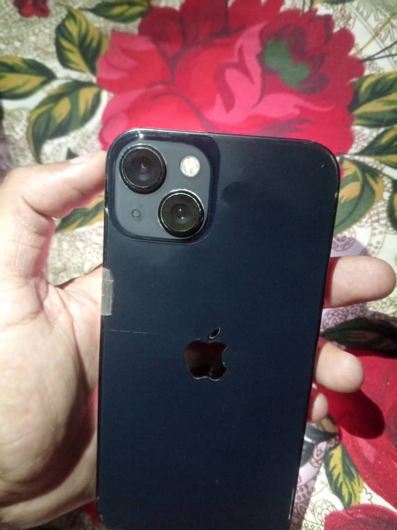 Apple iPhone 13 2