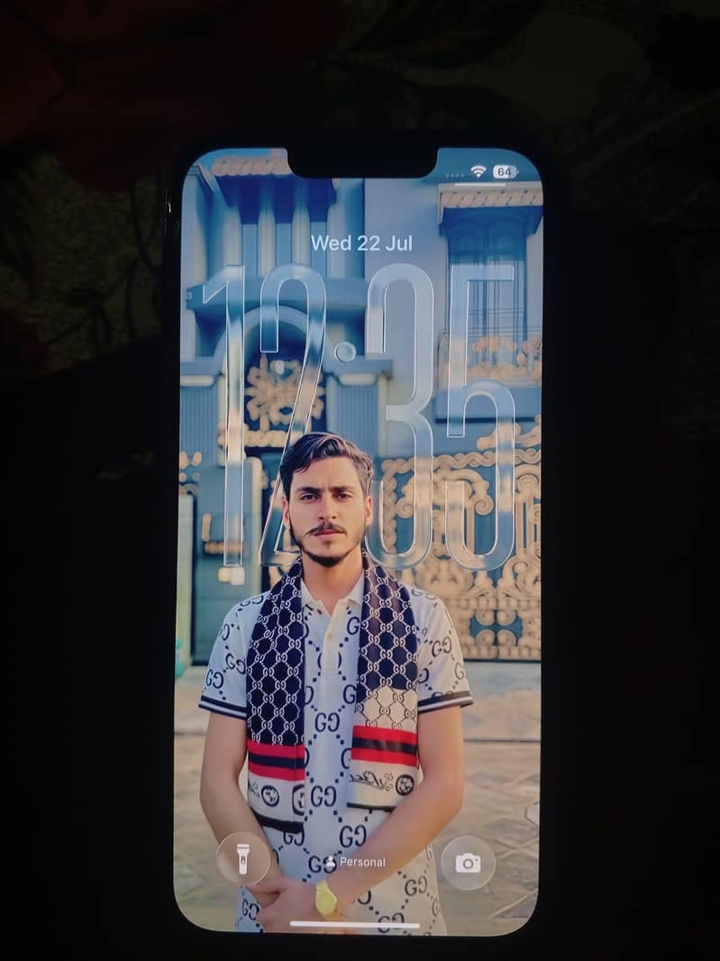 Apple iPhone 13 3